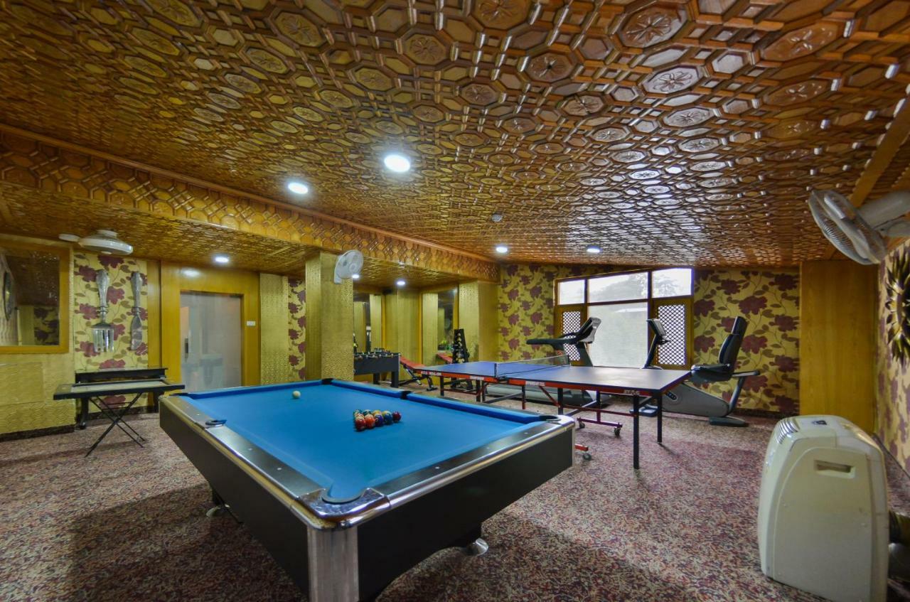 Batra Hotels And Residences Srīnagar Exteriér fotografie